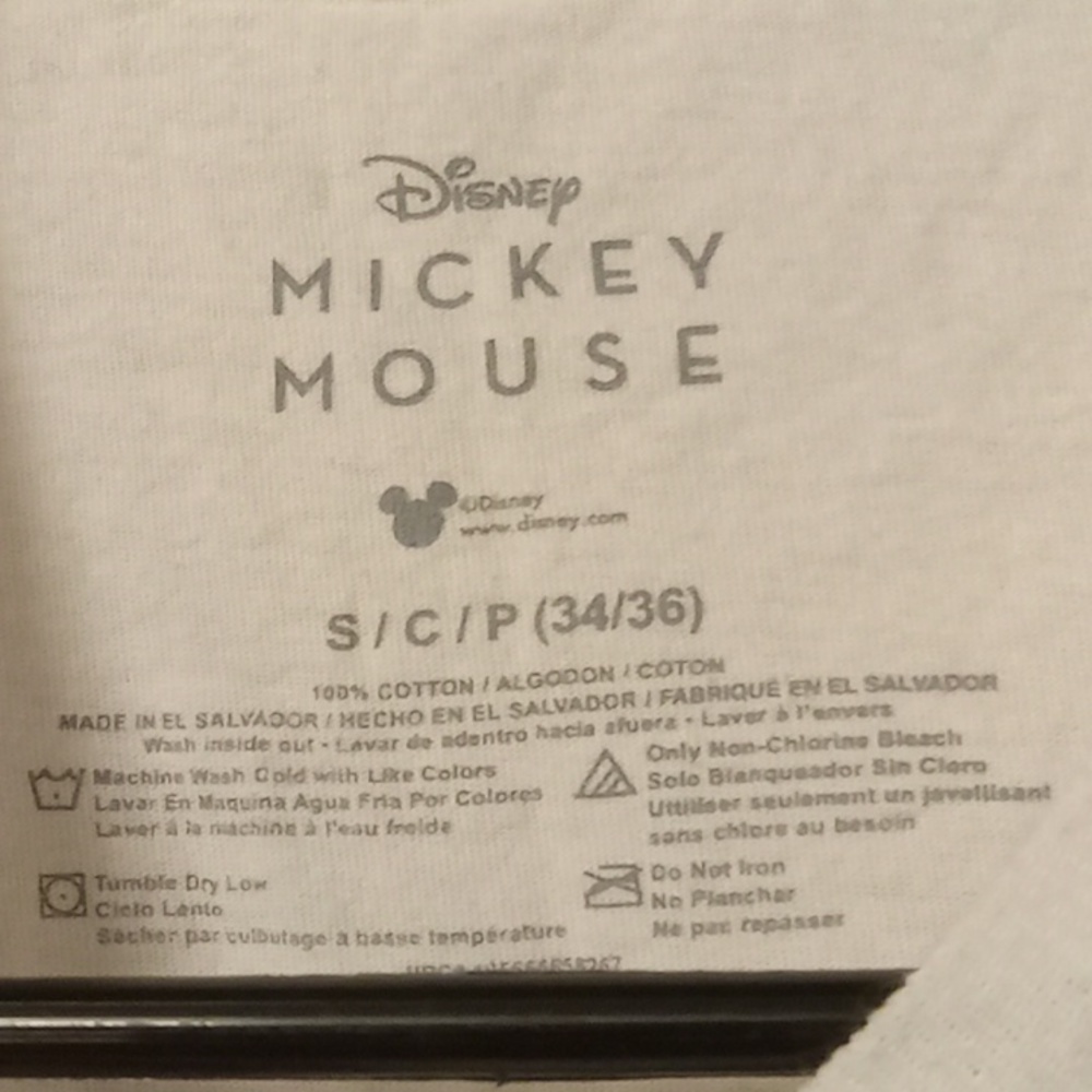 Disney Mickey Mouse and friends tee shirt - Picture 3 of 8